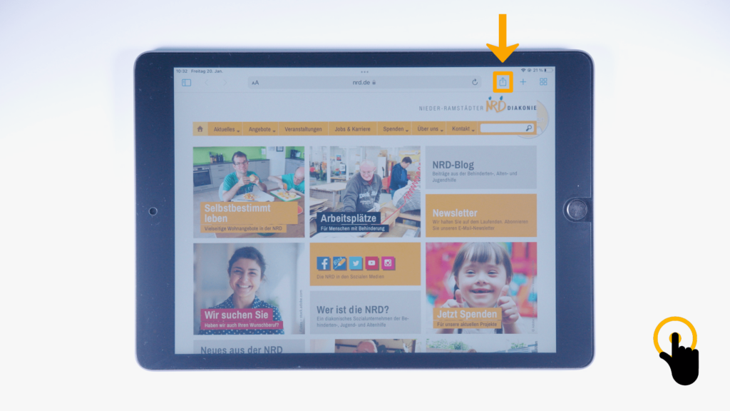 Ein iPad: NRD-Homepage, Startseite: Farbliche Markierung der viereckigen Taste Teilen, Taste in der rechten, oberen Bildschirmecke.