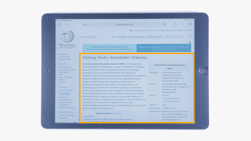(iPad:) Wikipedia-Artikel: NRD geöffnet: Farbliche Markierung des Artikels (bildschirmfüllend) Navigationsleiste (linker Bildschirmrand)